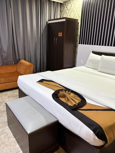 A la foto es mostra l'objecte Msquare Hotel GRA situat a la ciutat de Ikeja.