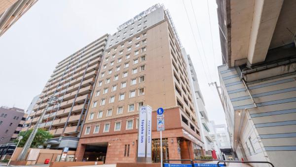 Na fotografii je vidět objekt Toyoko Inn Miyazaki Ekimae nacházející se ve městě Mijazaki.