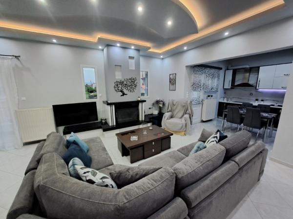 Na fotografii je vidět objekt Luxury apartment nacházející se ve městě Amarinthos.