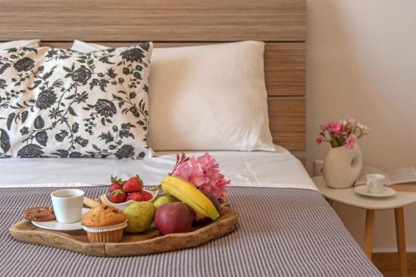 A la foto es mostra l'objecte Apartment in the Historical Center of Athens situat a la ciutat de Atenes.