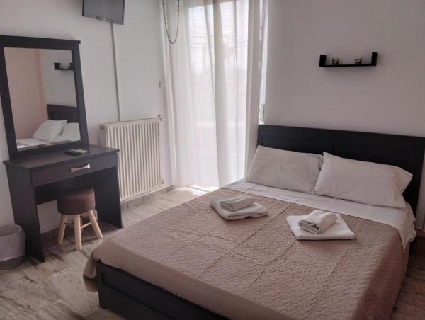 A la foto es mostra l'objecte Katerina Apartments situat a la ciutat de Kalamata.