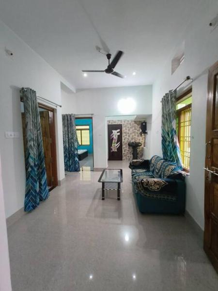 A la foto es mostra l'objecte rrhomestay situat a la ciutat de Puri.