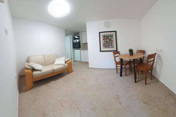 Op de foto is het object The Premier Apartment In RBS A te zien, gelegen in de stad Bat Ayin.