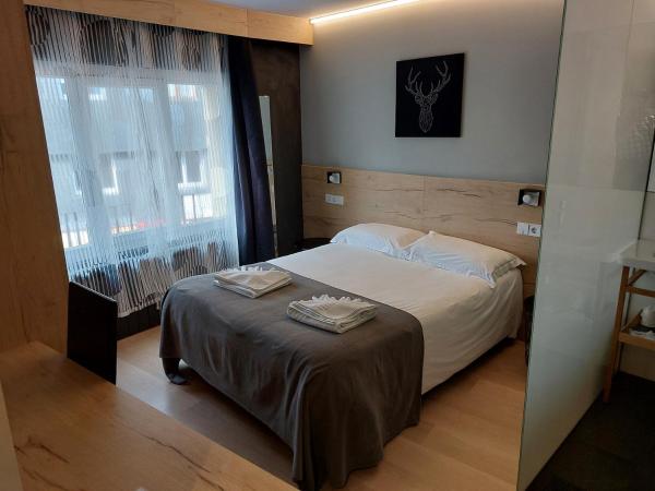 Hotel Mirtil, Pas de la Casa