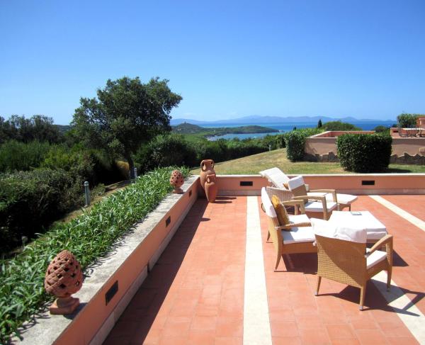 Nella foto è visibile l'oggetto Villa Carola at Punta Ala (Sea & Golf Club View) situato nella città di Punta Ala.