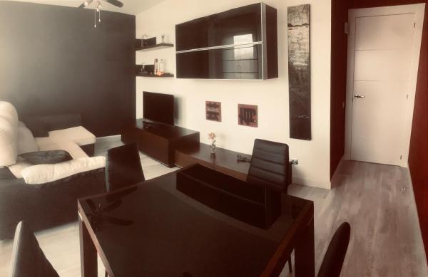 På billedet ses objektet APARTAMENTO SOBACANT beliggende i byen Santander.