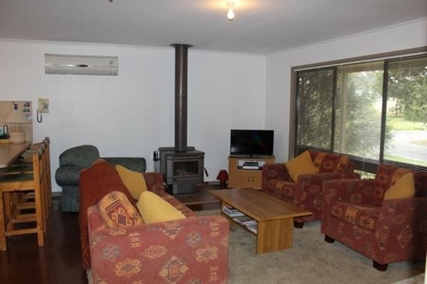 A la foto es mostra l'objecte Anchorage Retreat situat a la ciutat de Ventnor.