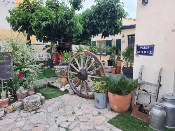 På billedet ses objektet site paradis rue colibri beliggende i byen Avignon.