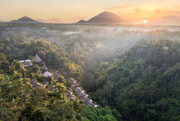 The Kayon Valley Resort, Убуд