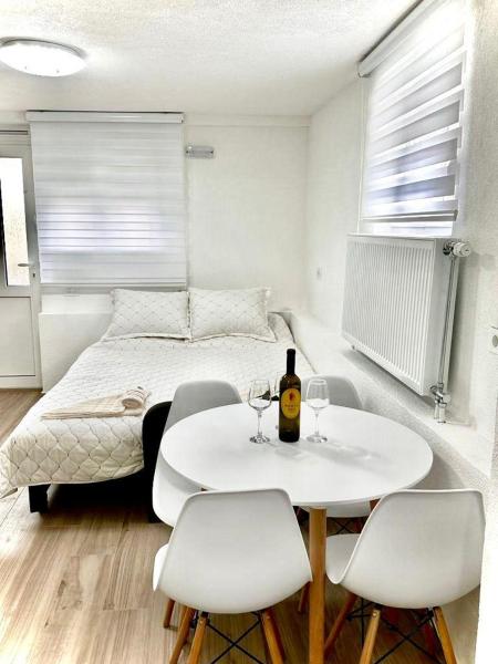 Nella foto è visibile l'oggetto Pejovic apartmani Mojkovac situato nella città di Podbišće.