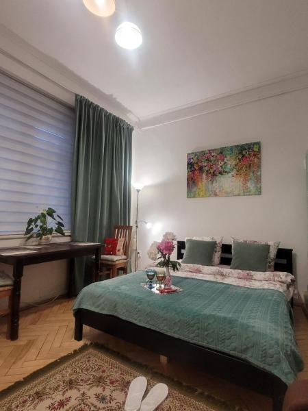 Central Apartment On Rynok Square - Lviv
