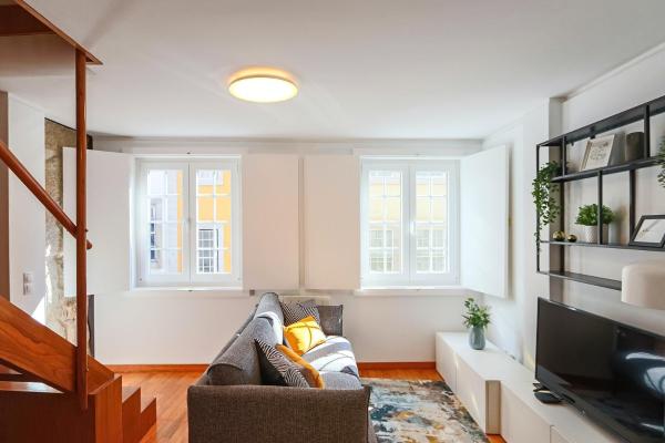 HM - Ribeira Historical Apartment, Порту