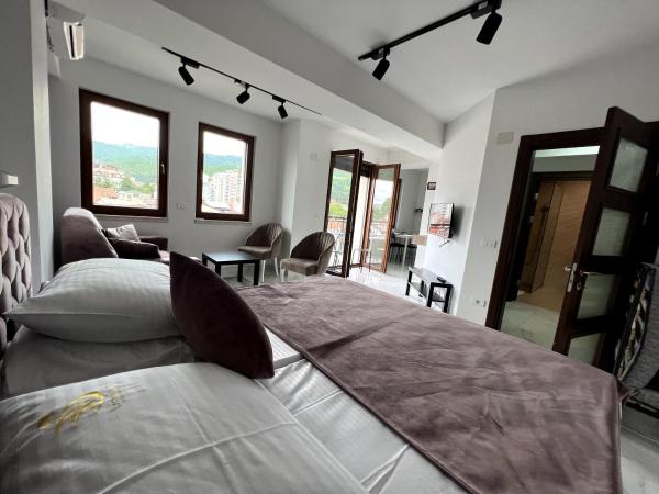 A la foto es mostra l'objecte Lychnidos Apartments Ohrid situat a la ciutat de Ohrid.