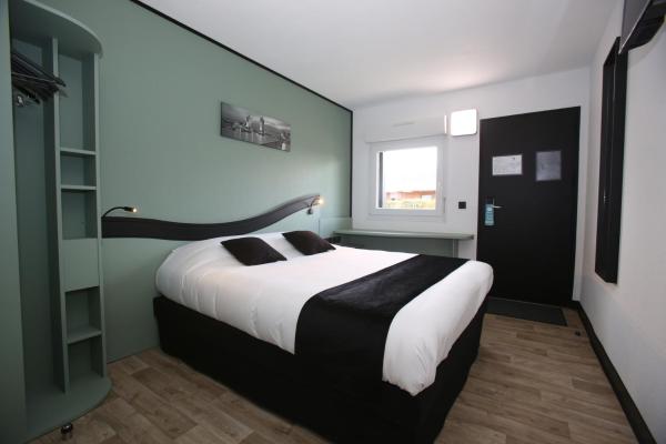 照片显示了位于Chartres市的Enzo Hotels Chartres Mainvilliers物件。