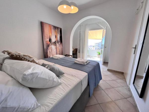 写真にはヴォトシ市にあるMarine's luxury home 2が写っています。