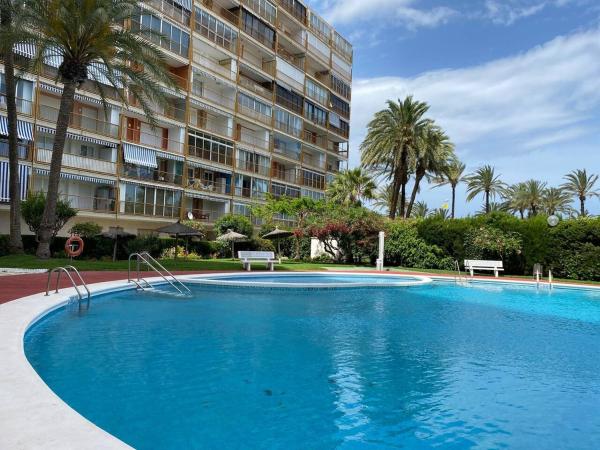 Auf dem Foto ist das Objekt Lujoso apartamento Playa San Juan in der Stadt La Condomina zu sehen.