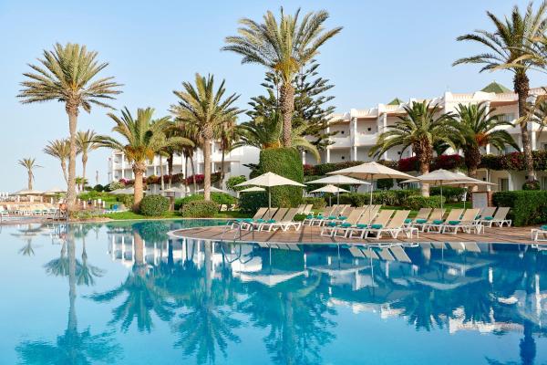 Na zdjęciu widoczny jest obiekt Iberostar Waves Founty Beach All Inclusive położony w mieście Agadir.