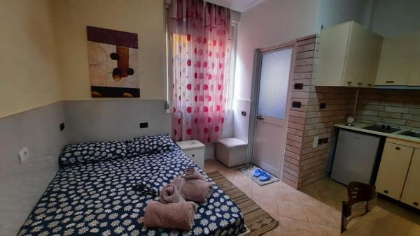 Lovely and quite appartament 1-3 a, Tirana