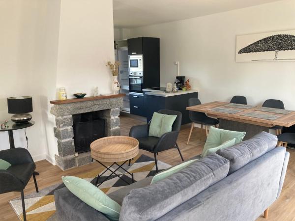 A la foto es mostra l'objecte Maison de vacances Bréhal situat a la ciutat de Bréhal.