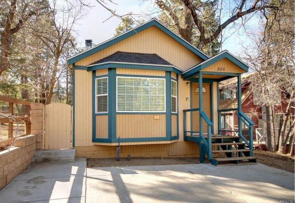 Karin's Cottage - Close To Bear Mountain And Snow Summit - ビッグ・ベアー・レイク, CA