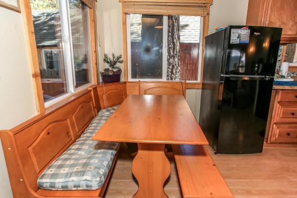 Billede 5: Cottage in the Pines - Great place to stay and close to everything! With Slope views!