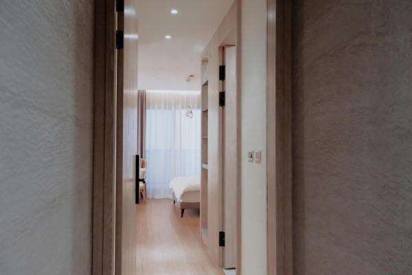 Čtyřlůžkový pokoj s balkonem — 33 m² - 伊莉莎白甜夜包棟民宿