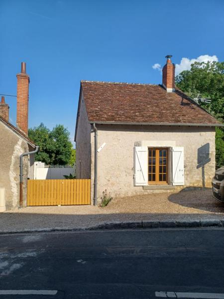 A la foto es mostra l'objecte La P'tite Maison situat a la ciutat de Coulanges.