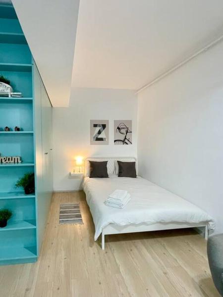 A la foto es mostra l'objecte Blue Oasis Central Loft situat a la ciutat de Bucarest.