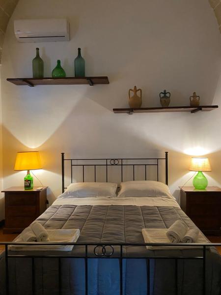 Na zdjęciu widoczny jest obiekt B&B Palazzo Giordano Luxury Rooms położony w mieście Squinzano.