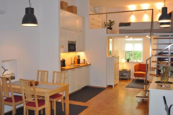Jane's Place, Experience The Atmosphere Of A Historic Villa & Free Parking - Liubliana
