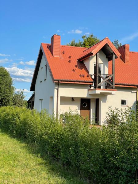 Auf dem Foto ist das Objekt Domek nad Śniardwami in der Stadt Suchy Róg zu sehen.