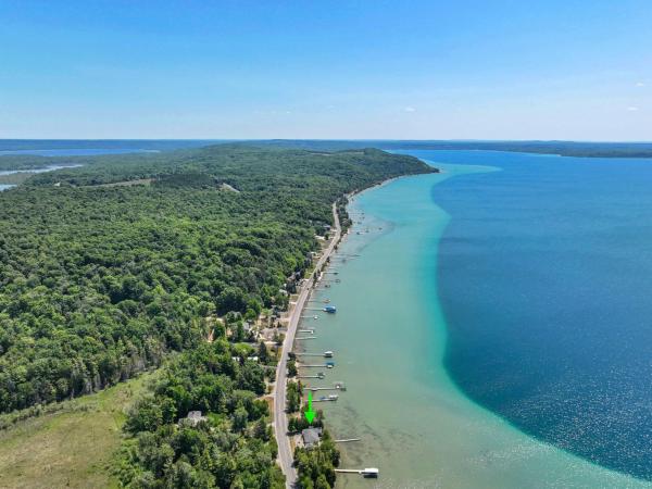 Foto 5: Cloud Nine on Crystal Lake