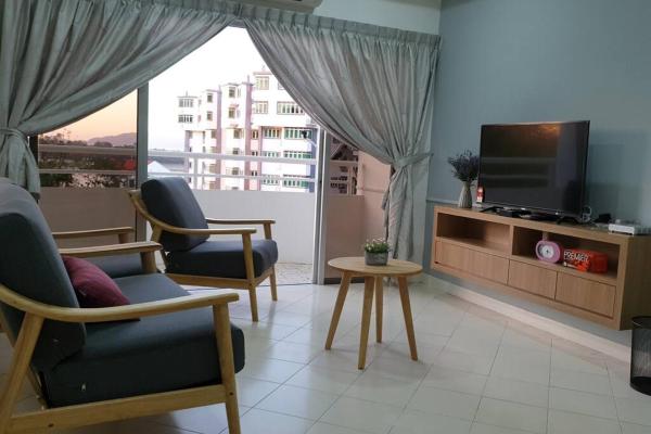 Na fotografii je vidět objekt 2. Luxury Kristal Condo 2 丹绒亚路高級市中心住宅 nacházející se ve městě Kapayan.