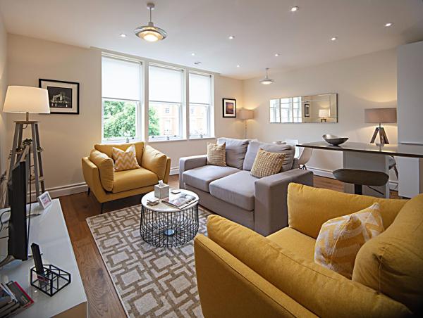 Kensington High Street One Bed with Air Con, Londyn