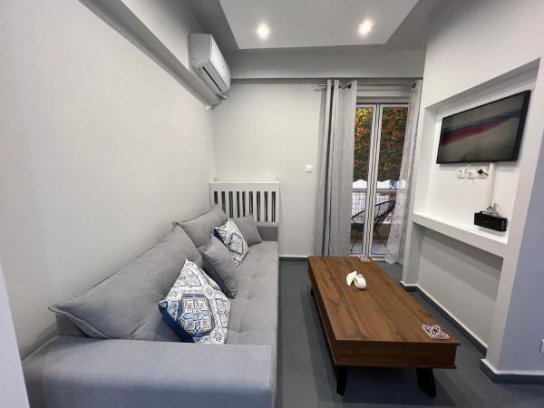 Na fotografii je vidět objekt The island studio nacházející se ve městě Pireus.