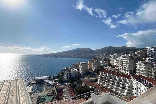 Tranquil Apartment In Sarandë. - Kassiopi