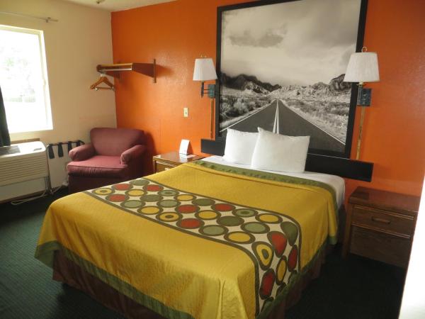 Bilde 2: Super 8 by Wyndham Waco University Area