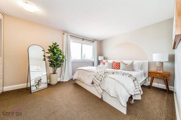 Auf dem Foto ist das Objekt Cozy 3BD w/AC, Patio, Theatre Room, 15 min to DT in der Stadt Edmonton zu sehen.