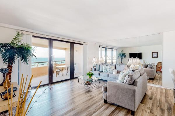 A la foto es mostra l'objecte Edgewater Beach Resort 1101 situat a la ciutat de Destin.