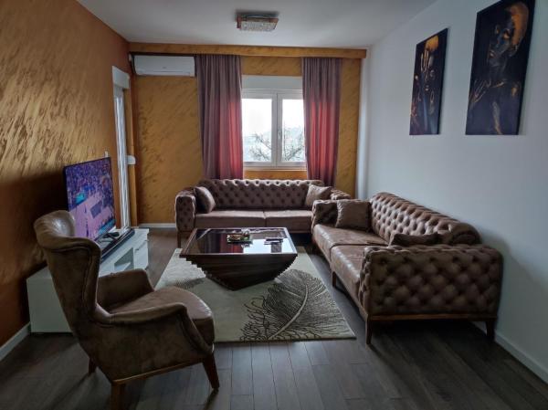 A la foto es mostra l'objecte T lux apartman situat a la ciutat de Kragujevac.