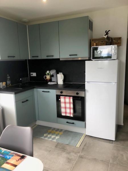 A la foto es mostra l'objecte Location appartement T2 - 1 chambre le bourget du lac situat a la ciutat de Le Bourget-du-Lac.