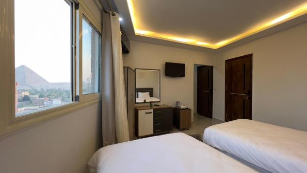Pyramids tower inn