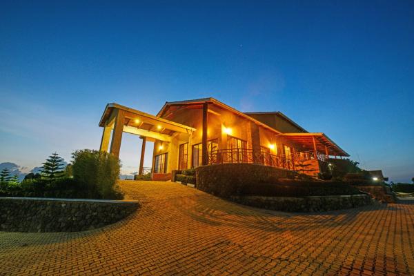 Gorilla Heights Lodge By Newmark - Uganda