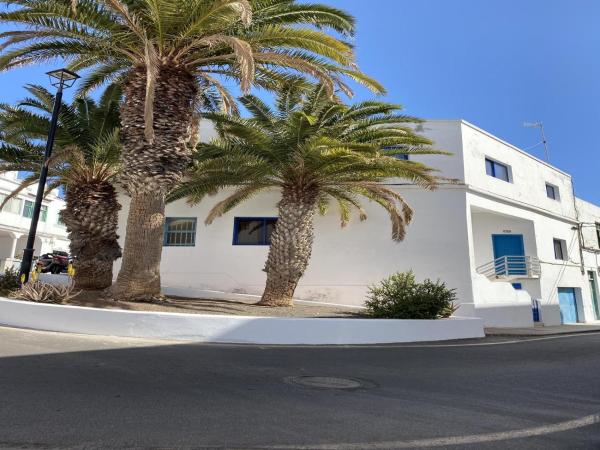 A la foto es mostra l'objecte Las 3 Palmeras de Arrecife situat a la ciutat de Arrecife.