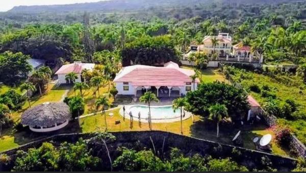 På bilden syns objektet Ocean Breeze Villa Carismar som ligger i staden Payita.