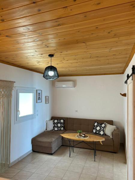 A la foto es mostra l'objecte Stegna Rita's apartment situat a la ciutat de Archangelos.