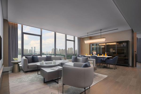 照片显示了位于Changsha市的The Meixi Lake, Changsha Marriott Executive Apartments物件。