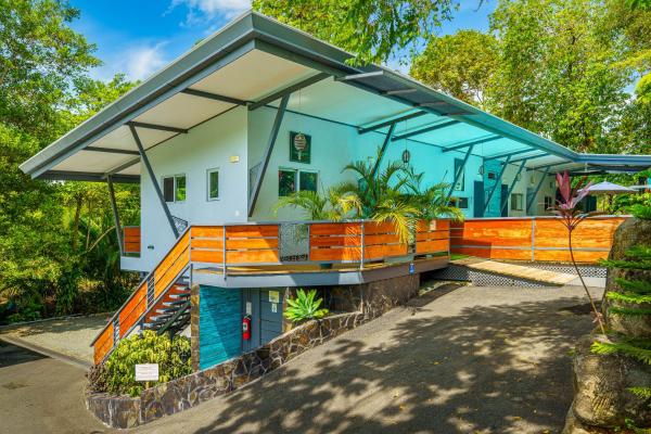 Nella foto è visibile l'oggetto Hotel FAREMITI Uvita situato nella città di Uvita.