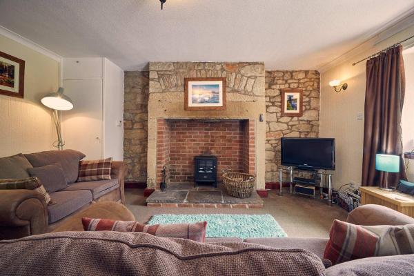 Host & Stay - Rose Cottage photo 2