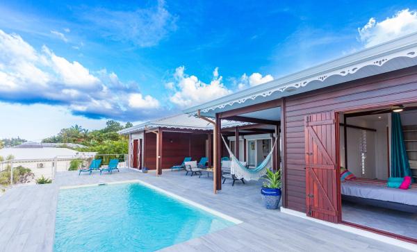 A la foto es mostra l'objecte Lala Mangue-4chambres-8pers-piscine privée-vue mer situat a la ciutat de Sainte-Rose.